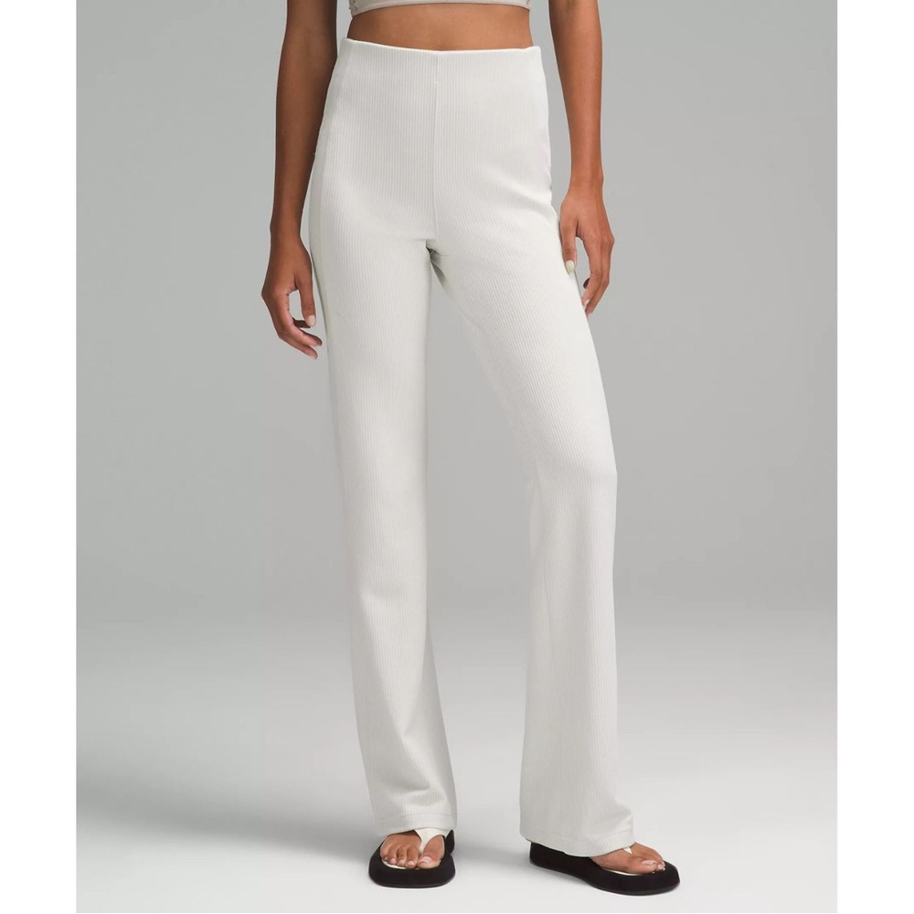 lululemon Ribbed Softstreme Flared Pants Bone White Cream Size 14 Regular